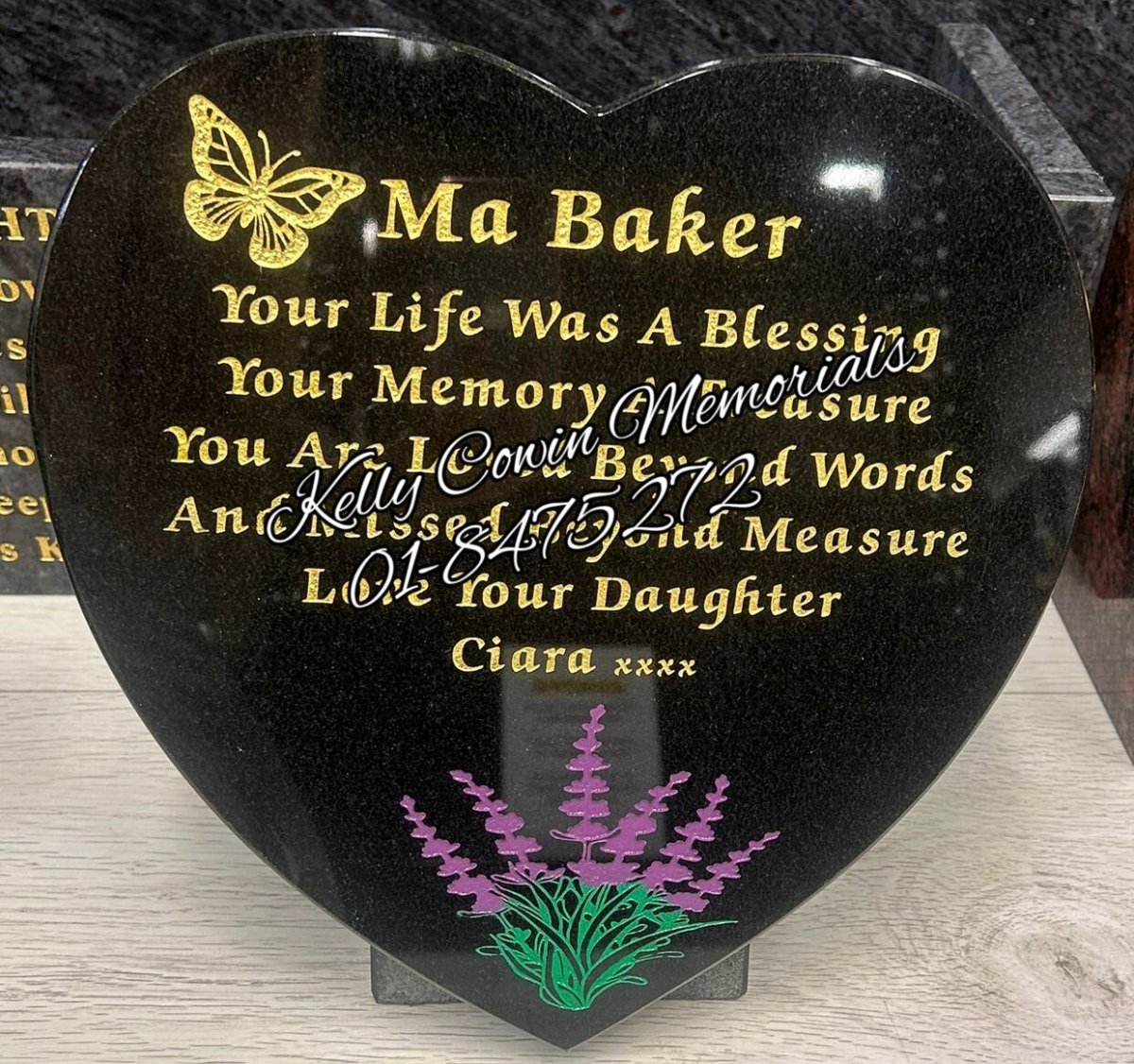 P081 - Granite Heart - Kelly Cowin Memorials