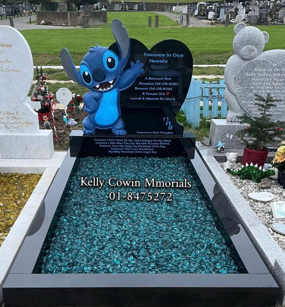 Black Granite Stitch Headstone & Kerbing | Bohernabreena Cemetery - Kelly Cowin Memorials