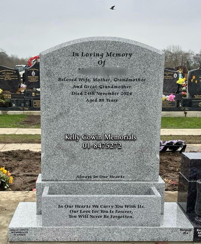 Headstone 487
