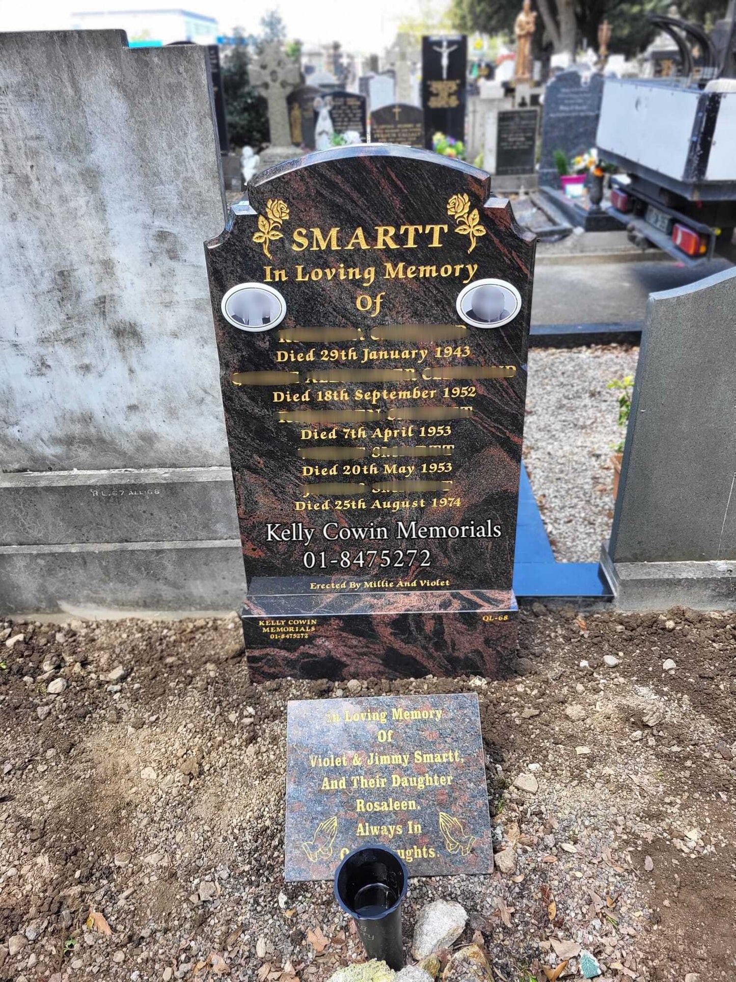 Headstone 418