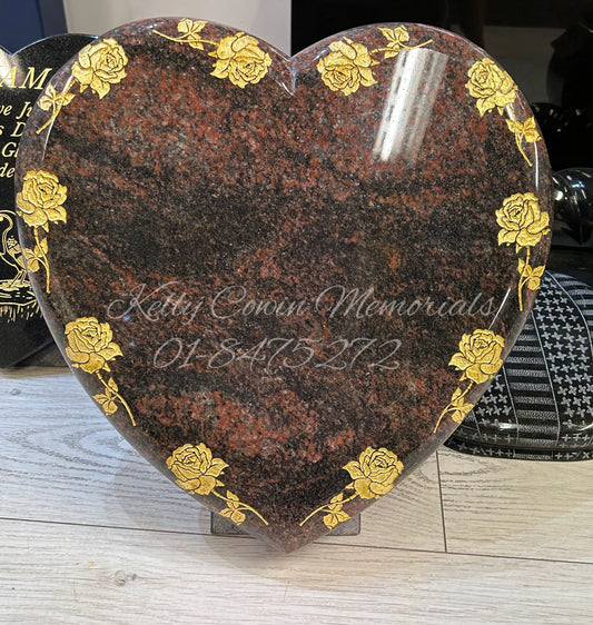 P038 - 12 inch Granite Heart With Engraved Gold Roses
