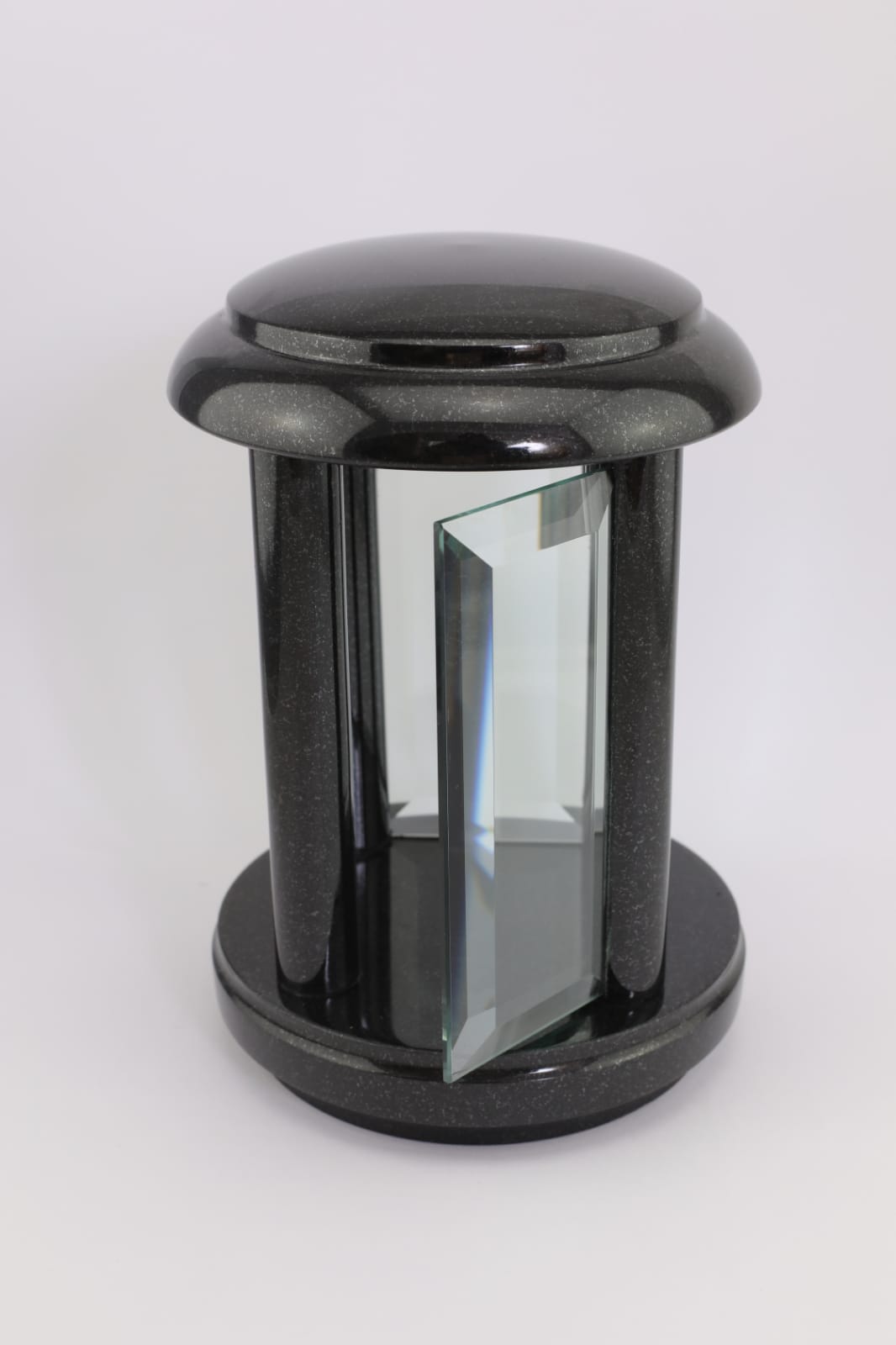 Lantern 006 - Dublin Headstones - Glasnevin - Balgriffin - Fingal - Dardistown - Kelly Cowin Memorials