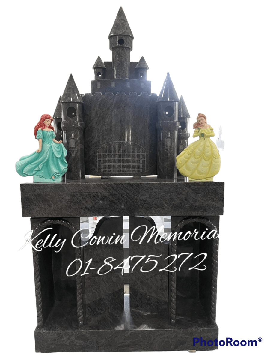 H071 - Disney Princess Castle - Kelly Cowin Memorials