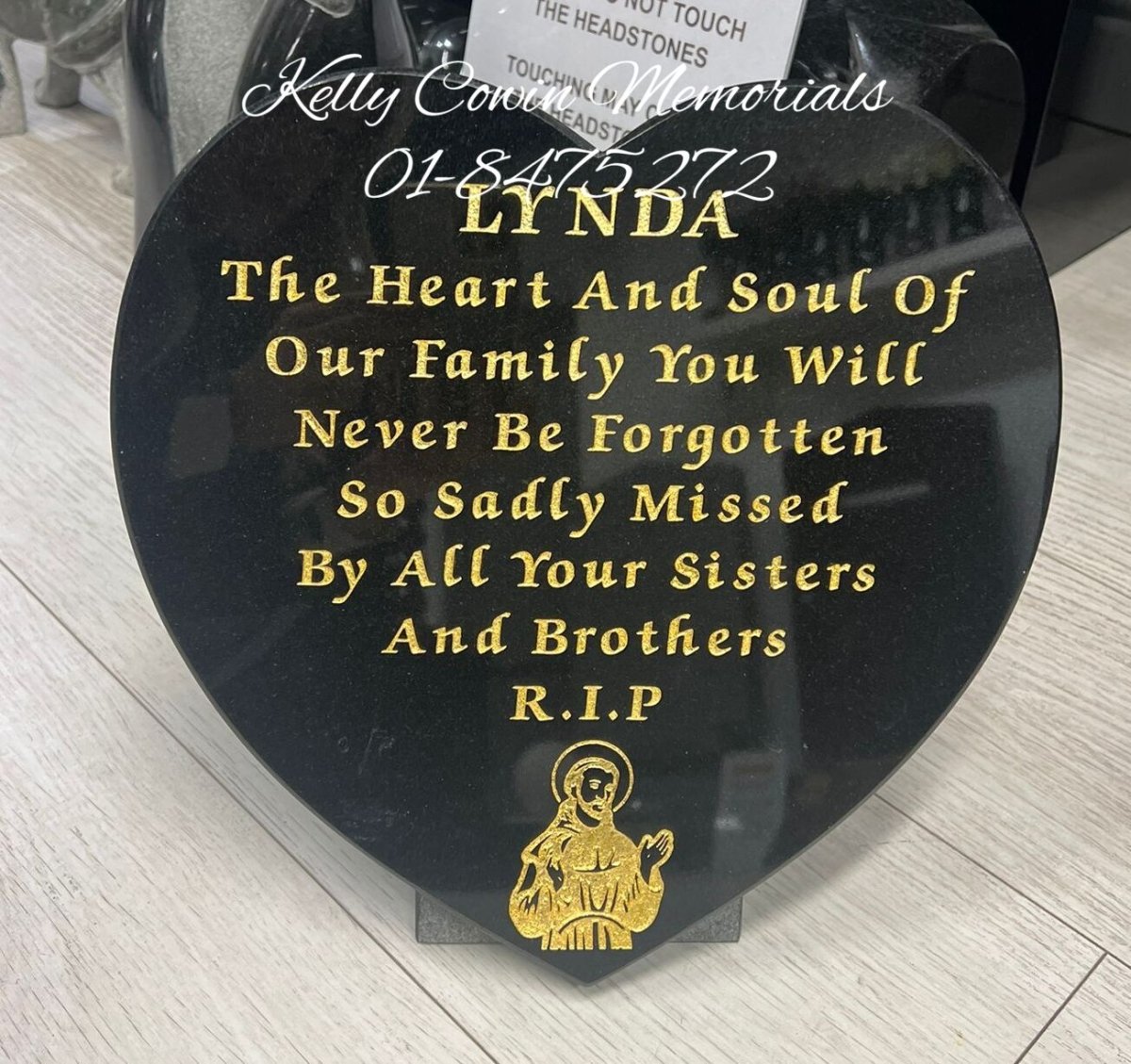 P074 - Granite Heart - Kelly Cowin Memorials