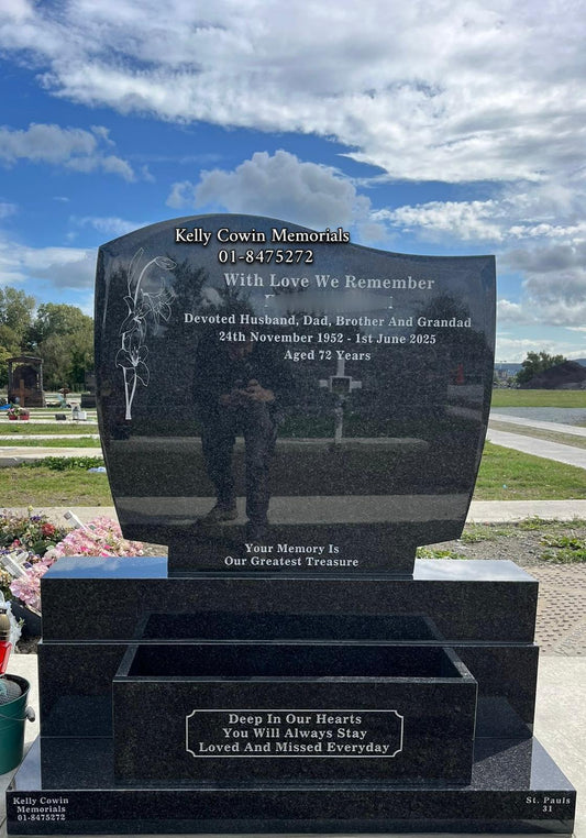 Headstone 562