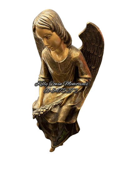 S047- Bronze Sitting Angel