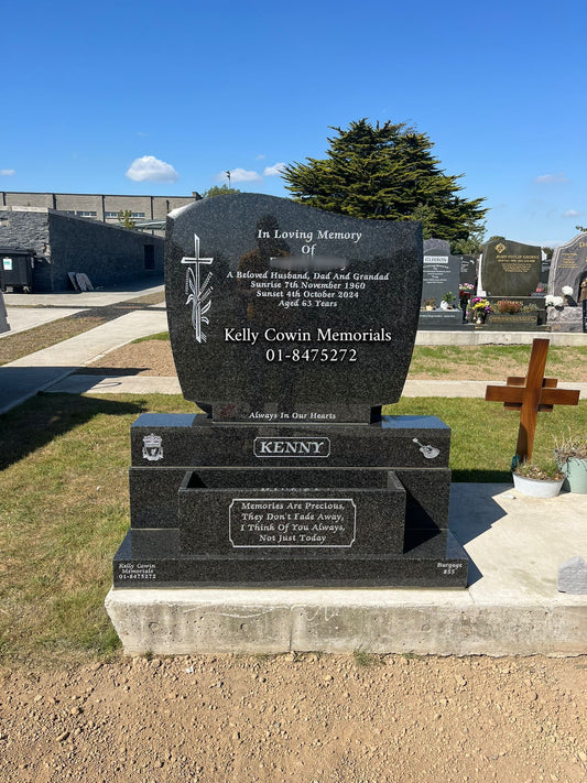 Headstone 558