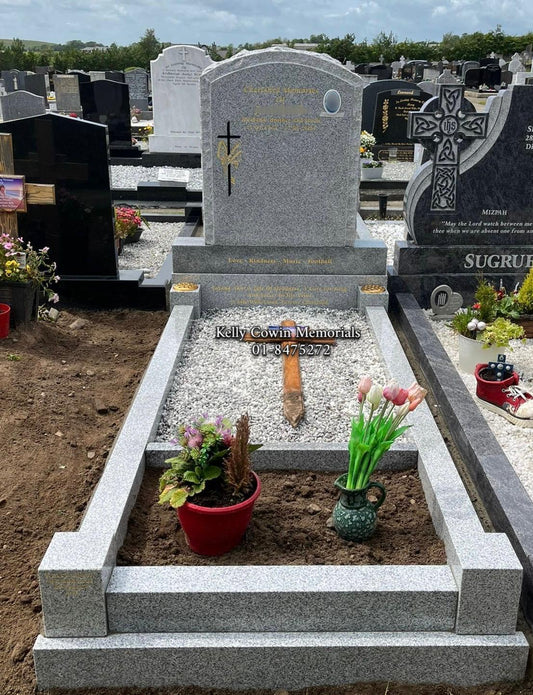 Headstone 530
