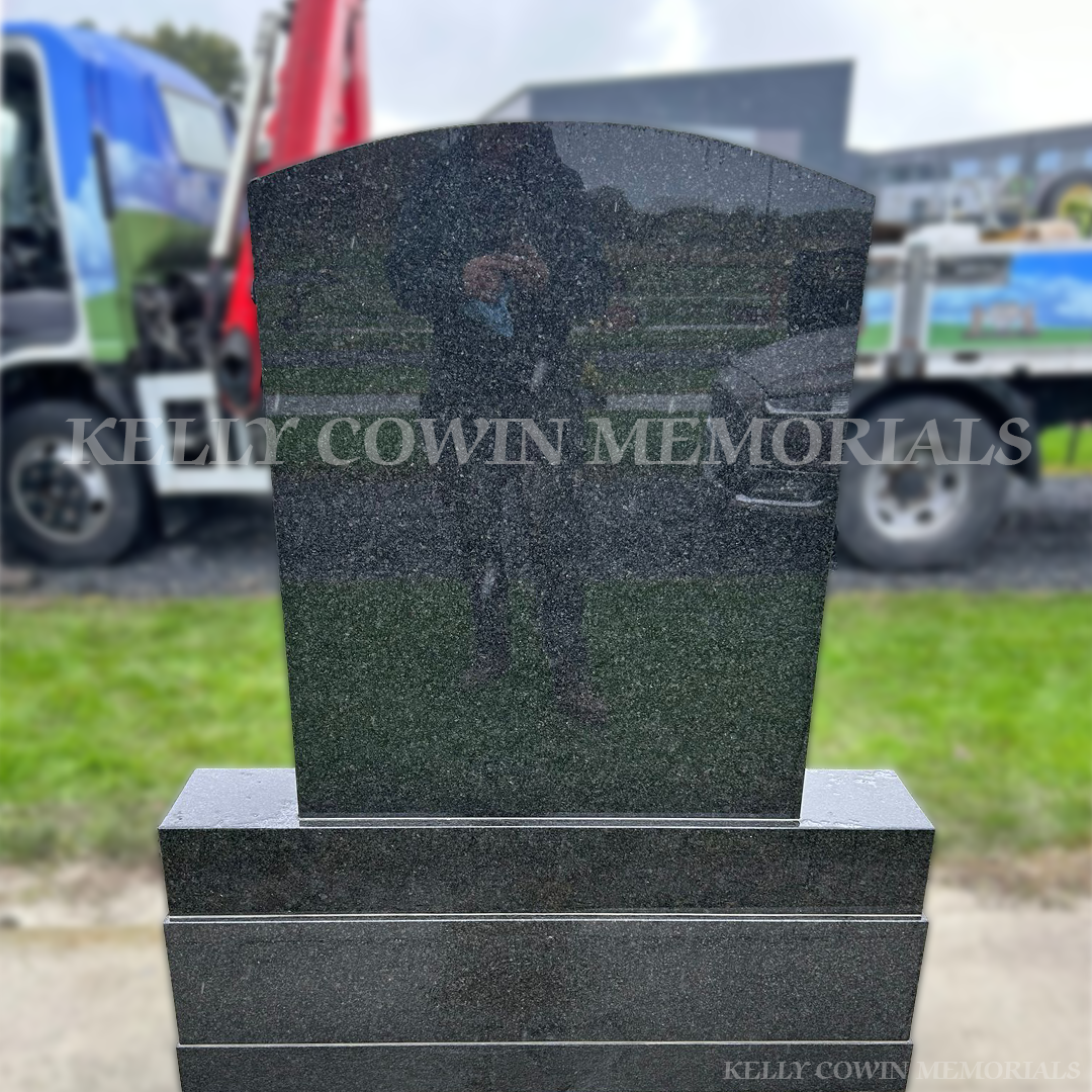 Rustunburg Granite Polished Boulder Headstone | Dardistown Cemetery